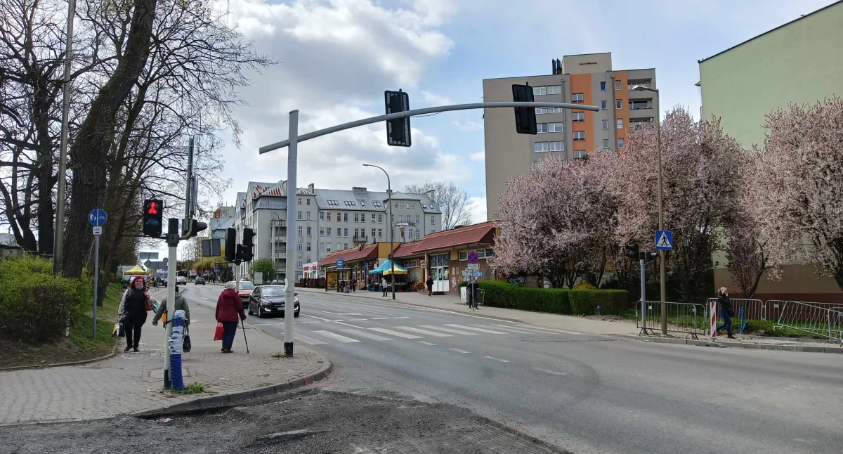 Uwaga kierowcy. Utrudnienia na skrzyżowaniu ul. Mikołowskiej z ul. Armii Krajowej