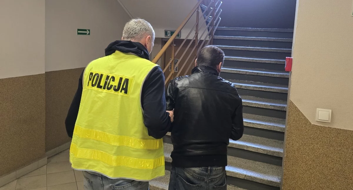 Dzielnicowy przed służbą zatrzymał poszukiwanego