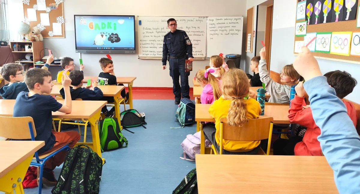 Pożyteczne spotkanie z policjantem