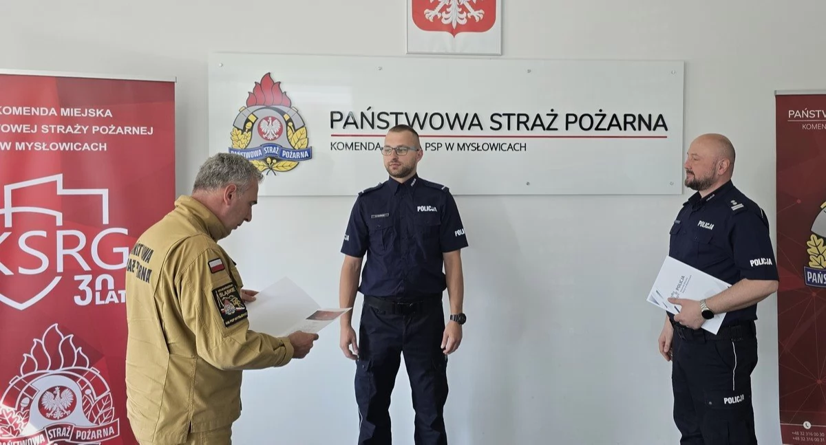 Bohaterski policjant doceniony przez komendanta PSP