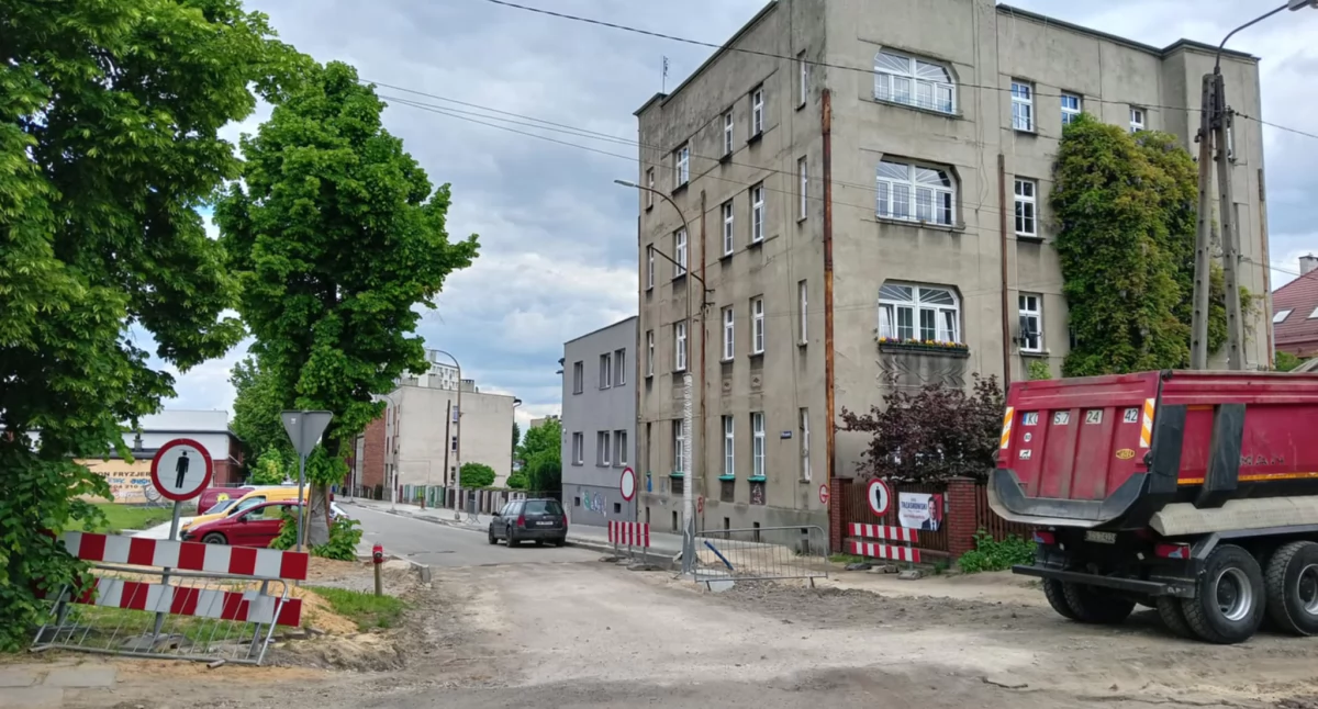 Uwaga kierowcy. Zmiana organizacji ruchu na ul. Armii Krajowej