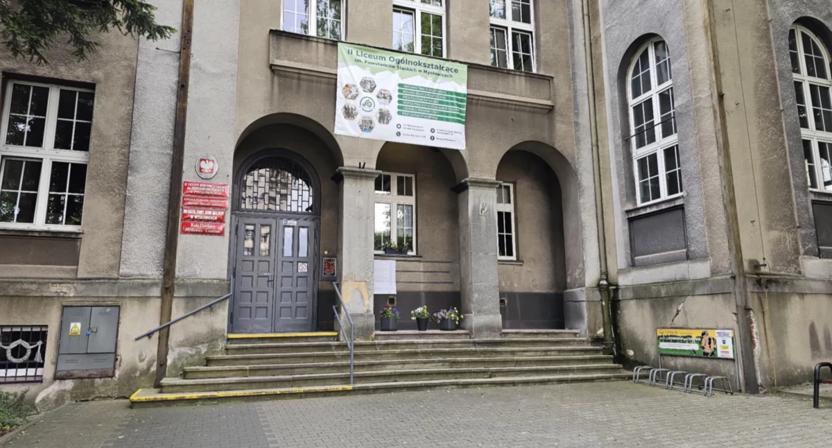 90-latek z Mysłowic zaskoczony: lokal wyborczy nagle niedostępny dla niepełnosprawnych