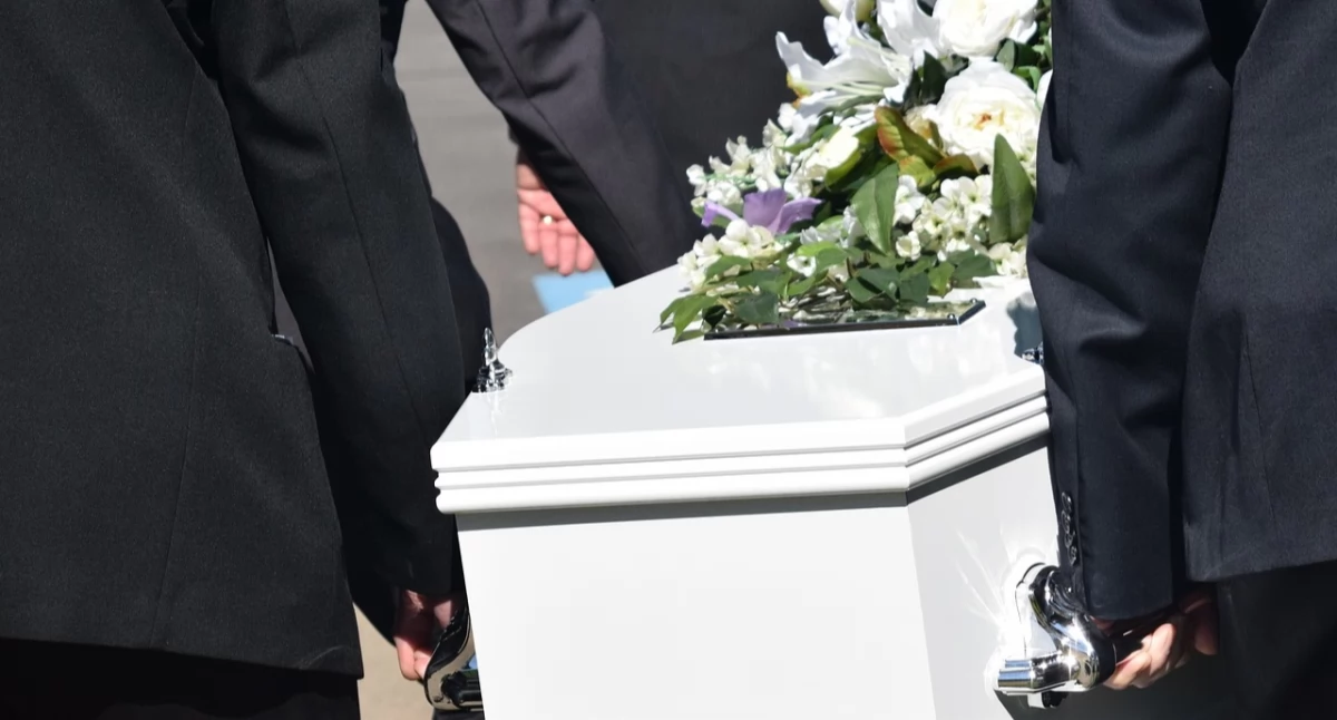 Od 1 stycznia 2026 wzrośnie zasiłek pogrzebowy