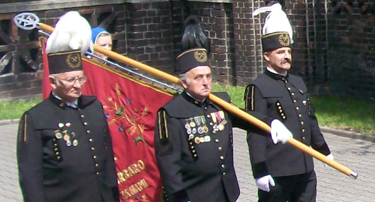 Skônd sie wziyny mycki bergmônôw? Legendy i podania z terenu Mysłowic i okolic