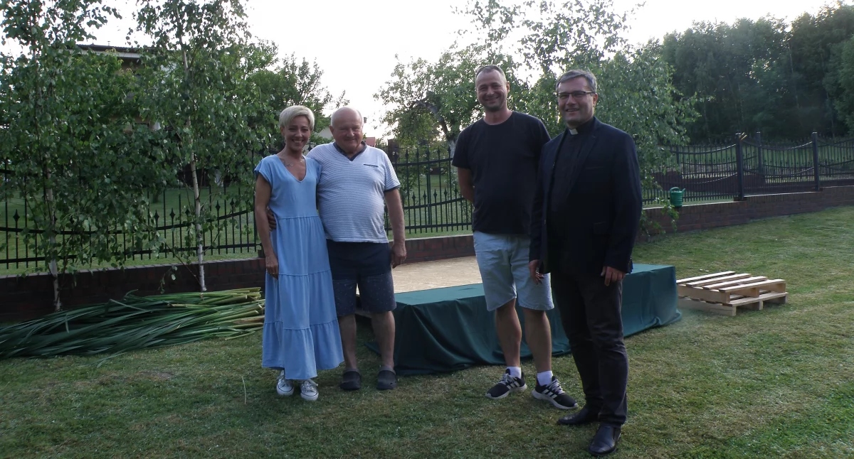 Przygotowania do Bożego Ciała w Brzezince