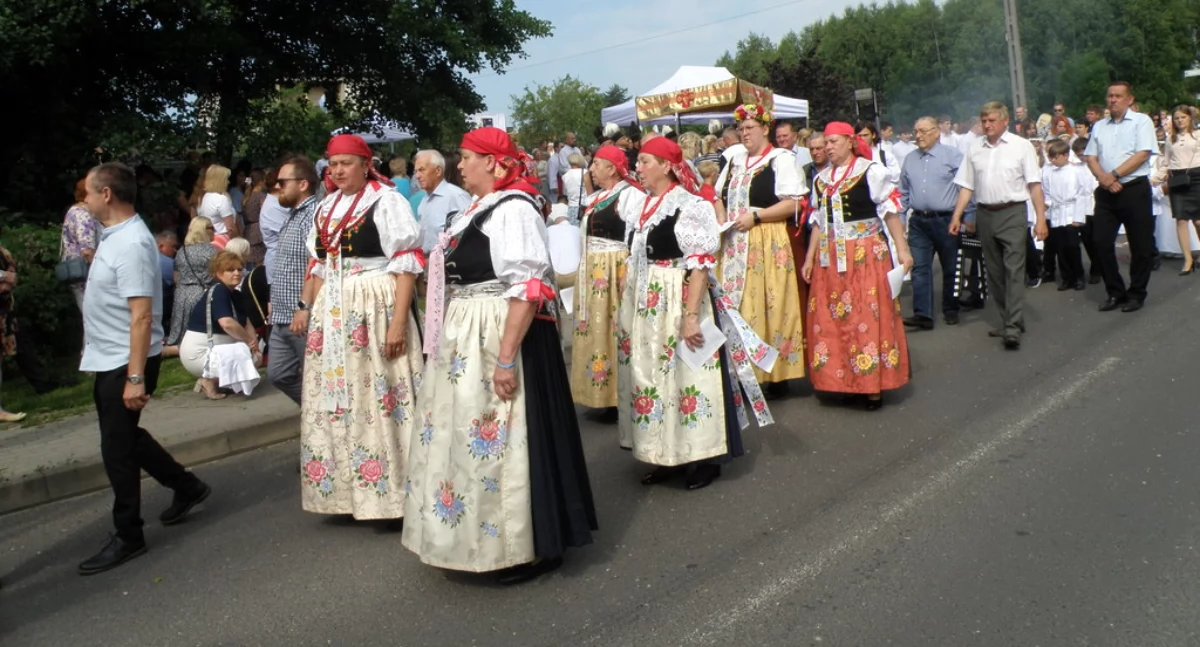 Boże Ciało w parafii w Brzezince [zdjęcia]