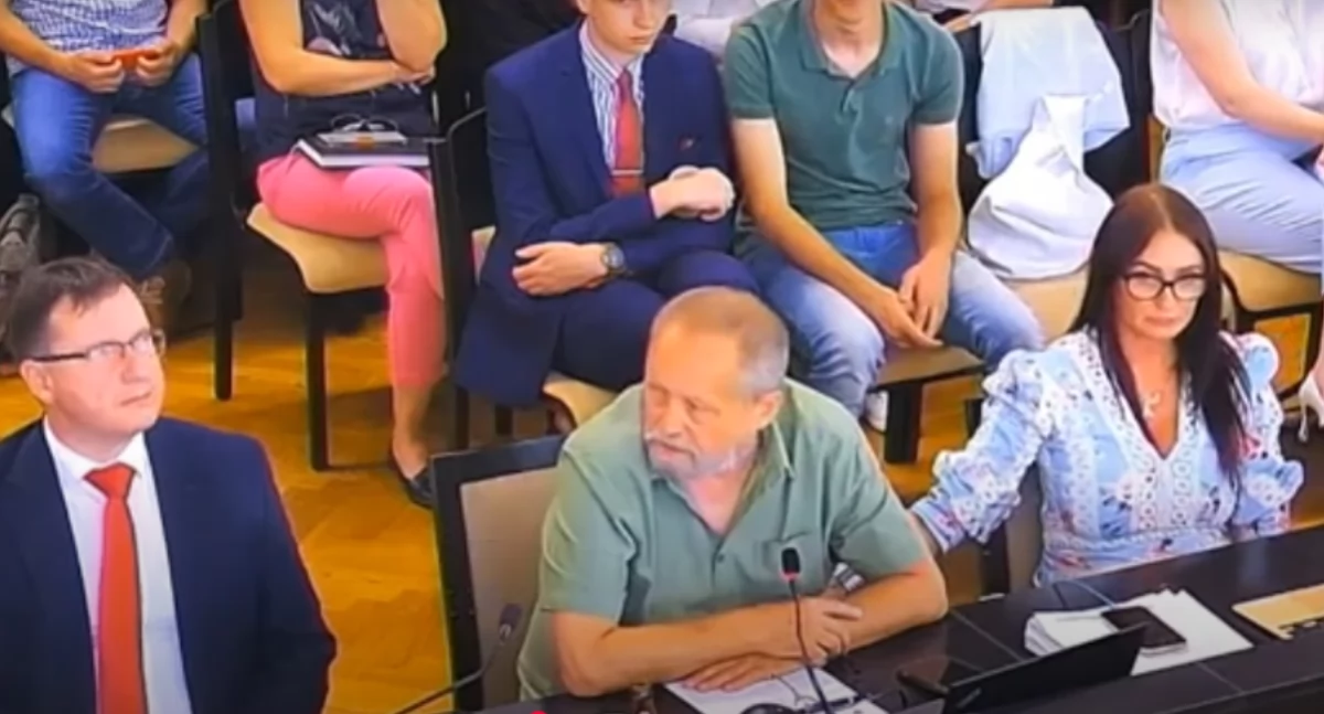 Radnego PiS z Mysłowic poniosło. Przeklinał na sesji rady miasta