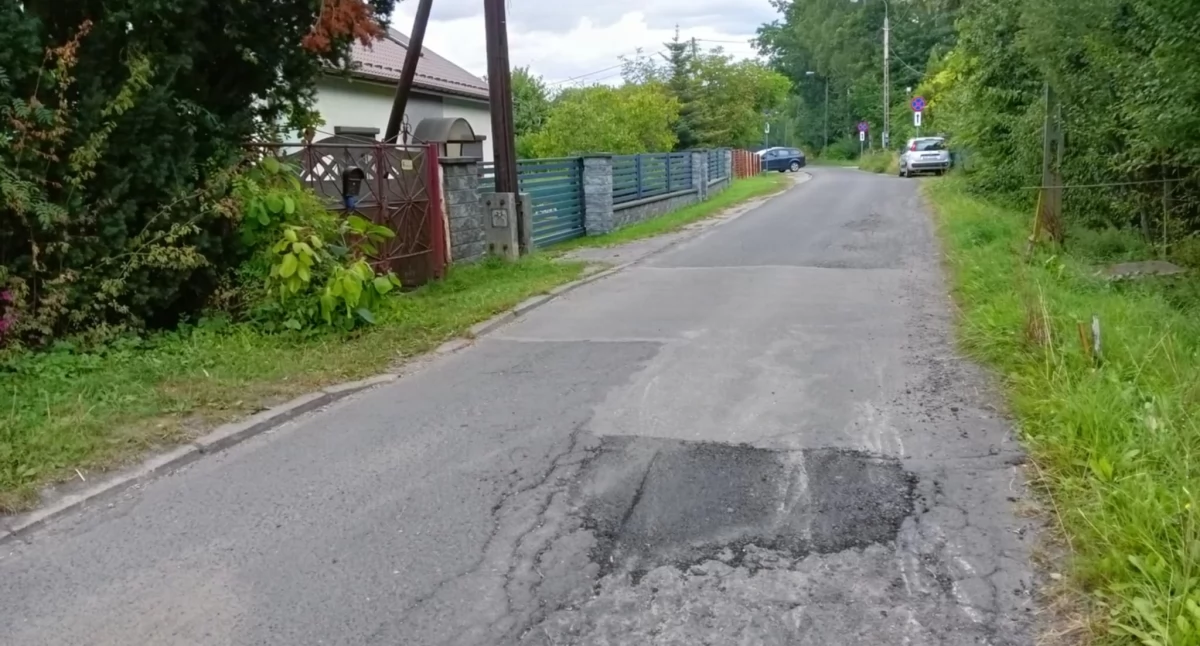 Załatali dziury na ul. Huta Rozalii