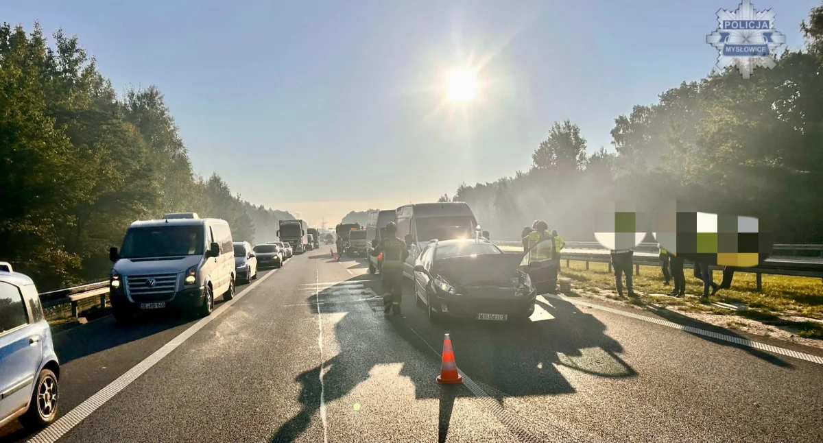 Kolizja 5 samochodów na autostradzie A4