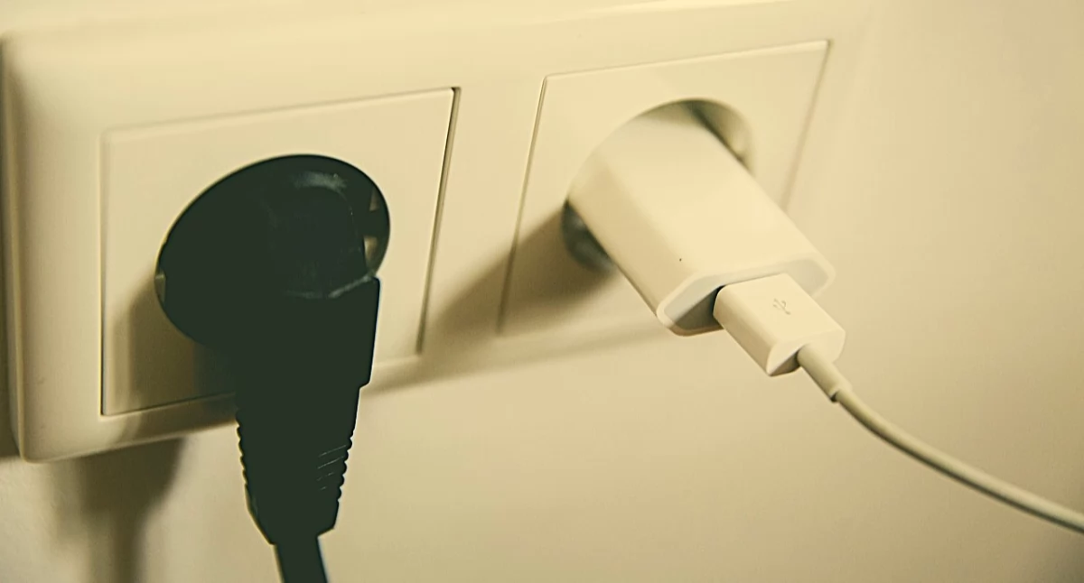 Zamrożenie cen prądu przedłużone do końca 2025 roku