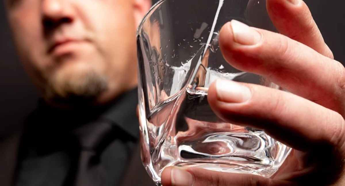 Zero reklamy i nocnej sprzedaży alkoholu w Polsce?