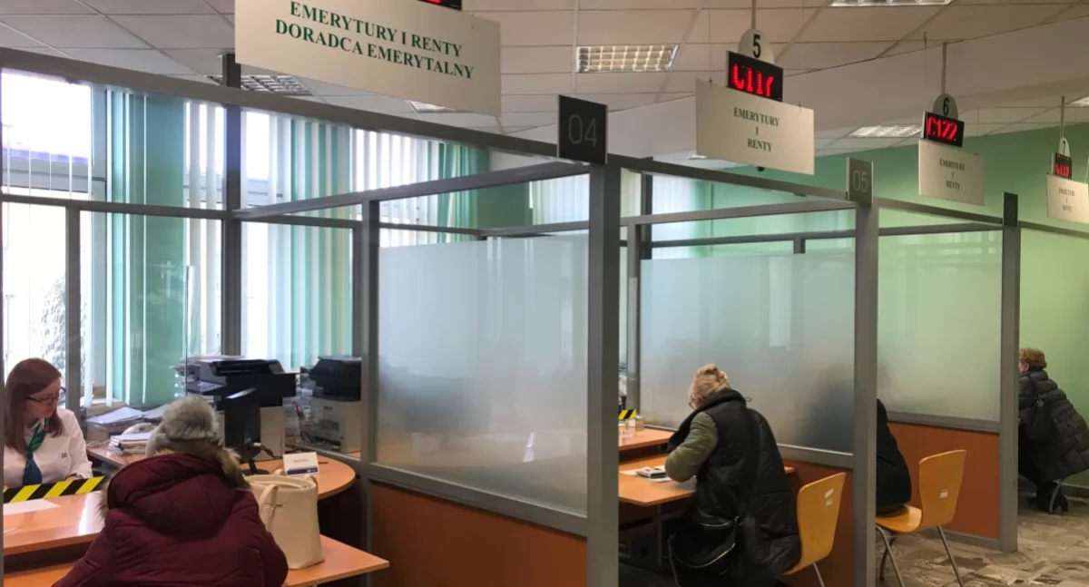 Możesz dostać emeryturę lub rentę bez podatku, ale nie dla każdego jest to korzystne