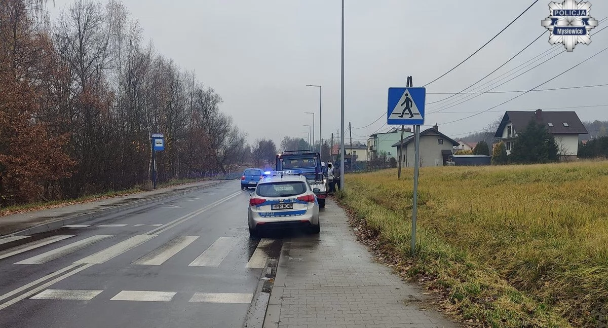 Samochód potrącił na pasach dziecko