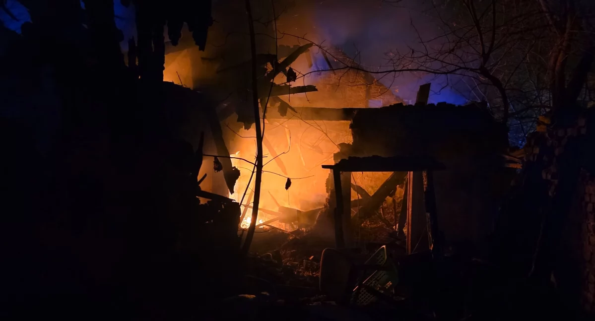 Nocny pożar pustostanu w Brzęczkowicach