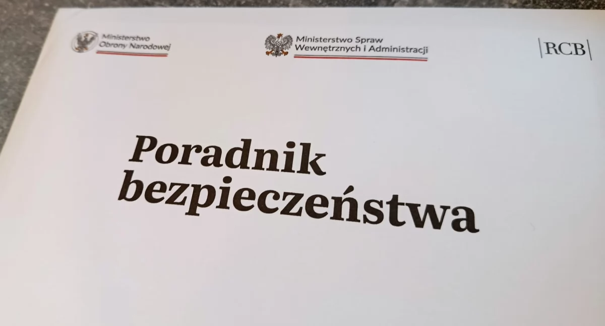 Do domów mysłowiczan trafia „Poradnik bezpieczeństwa”