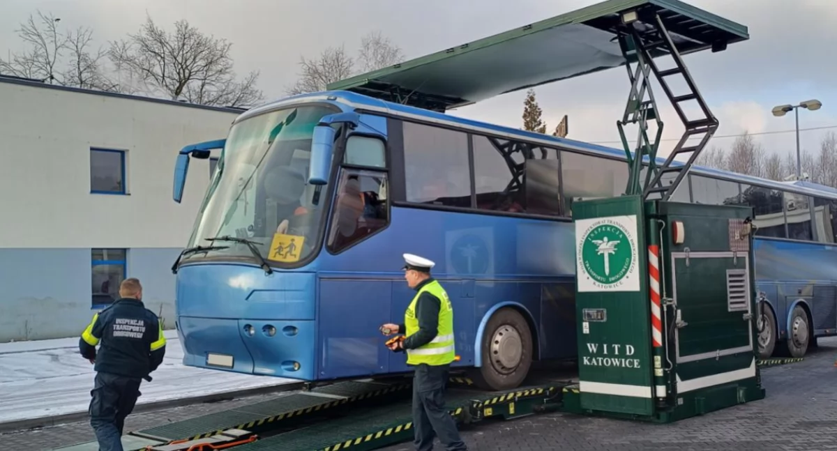 Wzmożone kontrole autokarów podczas ferii zimowych 2026
