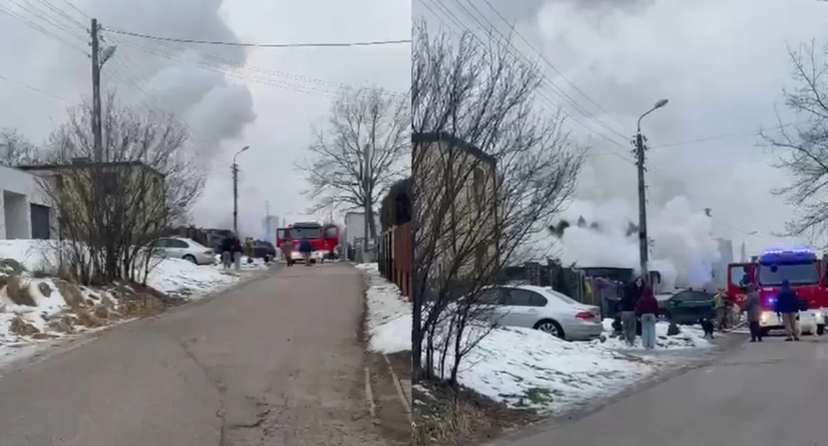 Pożar garażu w Kosztowach. Na miejscu siedem zastępów straży pożarnej