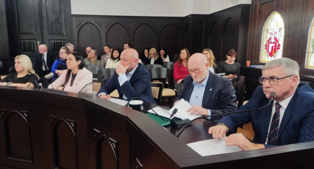 Radni Mysłowic przyjęli apel, prezydent zawetował ustawę. Śląski znów bez statusu języka regionalnego
