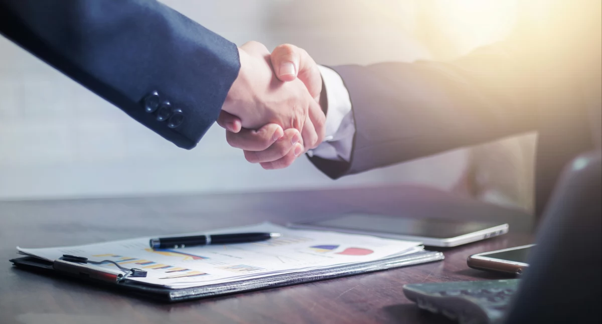 Jak wybrać dobre biuro nieruchomości w Sosnowcu i bezpiecznie sprzedać mieszkanie?