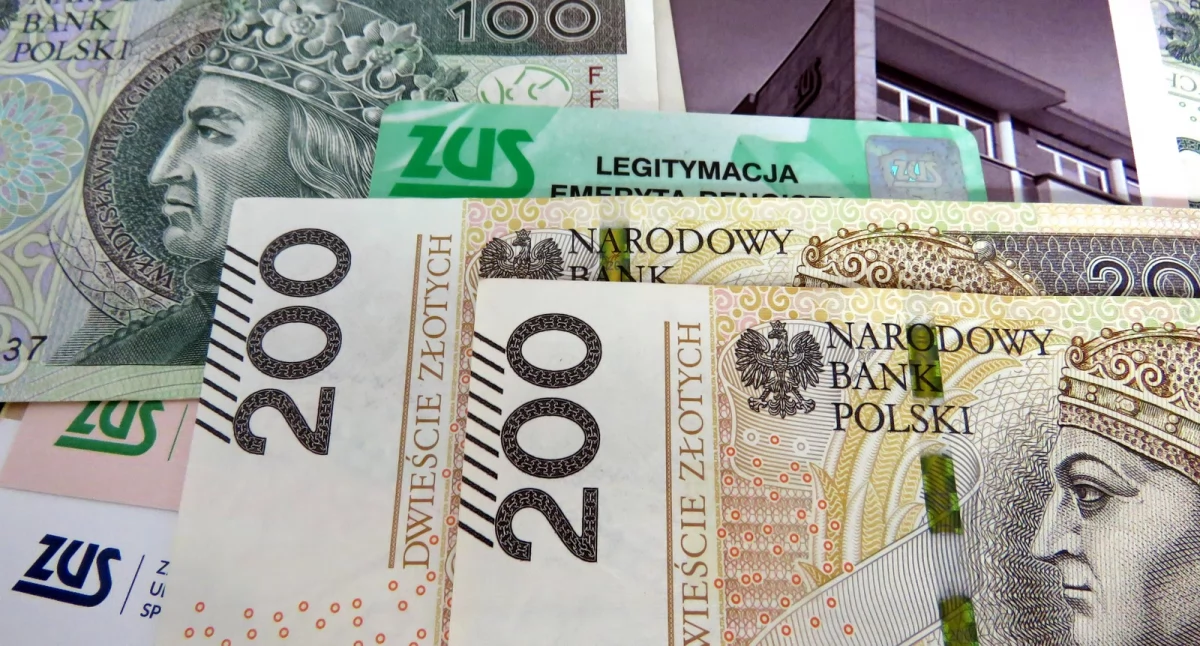 ZUS kończy przeliczać emerytury czerwcowe