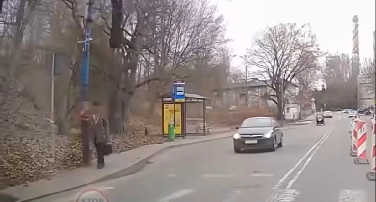 O krok od tragedii na pasach. Niebezpieczna sytuacja na ul. Towarowej