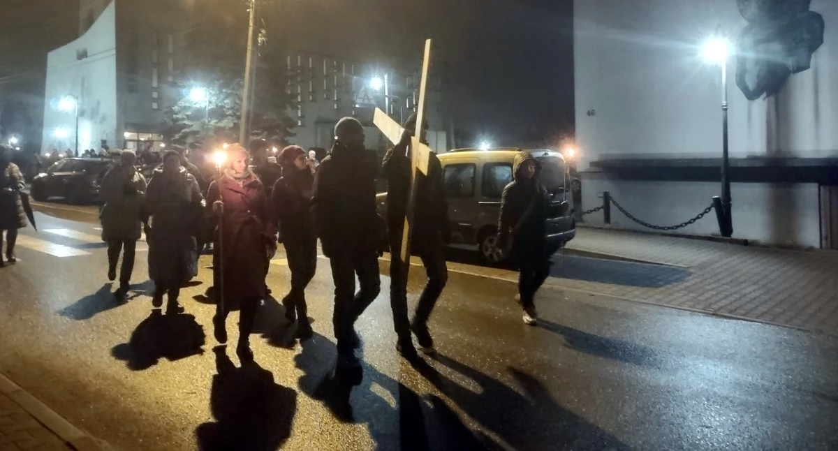 Drogi Krzyżowe w Brzezince, Krasowach i na Wesołej
