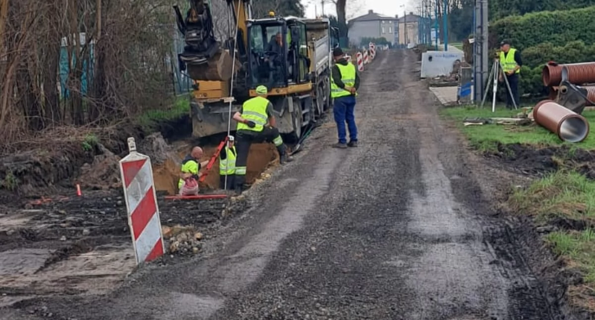 Kłopotliwy remont Murckowskiej. Objazd skomplikował dowóz dzieci do szkoły i stał się niebezpieczny