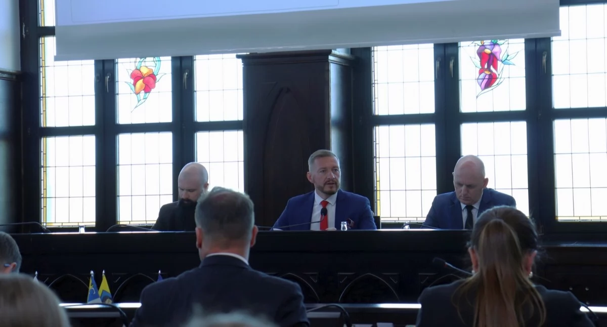 Nadzwyczajna sesja Rady Miasta Mysłowice w sprawie Szpitala nr 2