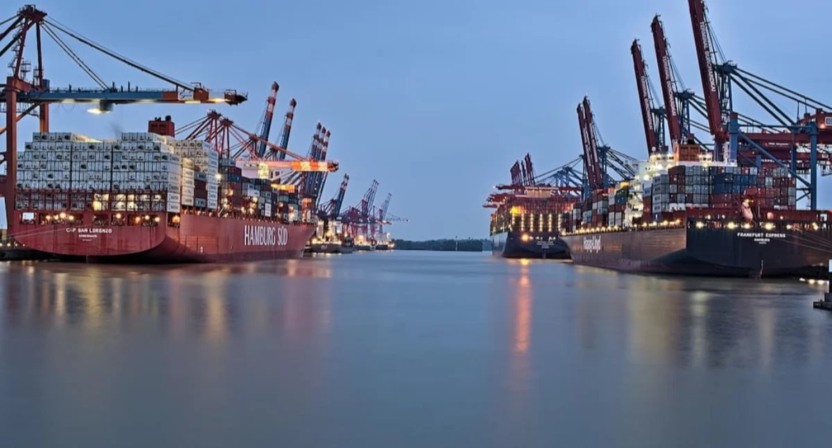 Jak bezpiecznie i efektywnie zainwestować w import części samochodowych z Chin?