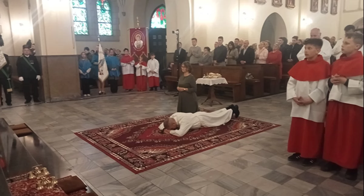 Klaudiusz Kubeczko z Imielina przyjął święcenia diakonatu