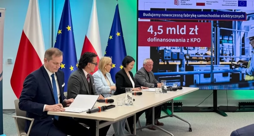 Fabryka samochodów elektrycznych w Jaworznie ma zapewnione dofinansowanie