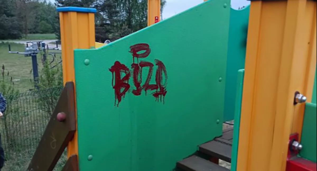 „BOZO”, zapraszamy na herbatę. Burmistrz Imielina daje szansę wandalowi