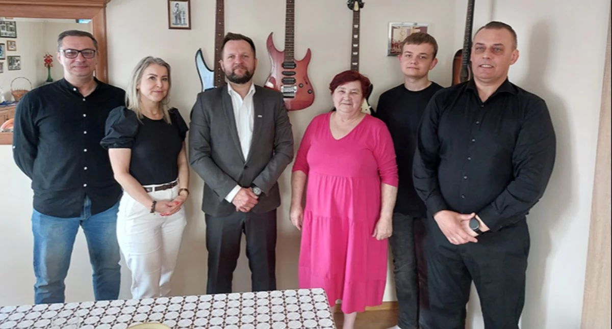 „Moje miasto Lędziny” pozostaje muzycznym symbolem. Władze miasta podziękowały rodzinie śp. Henryka Morkisza