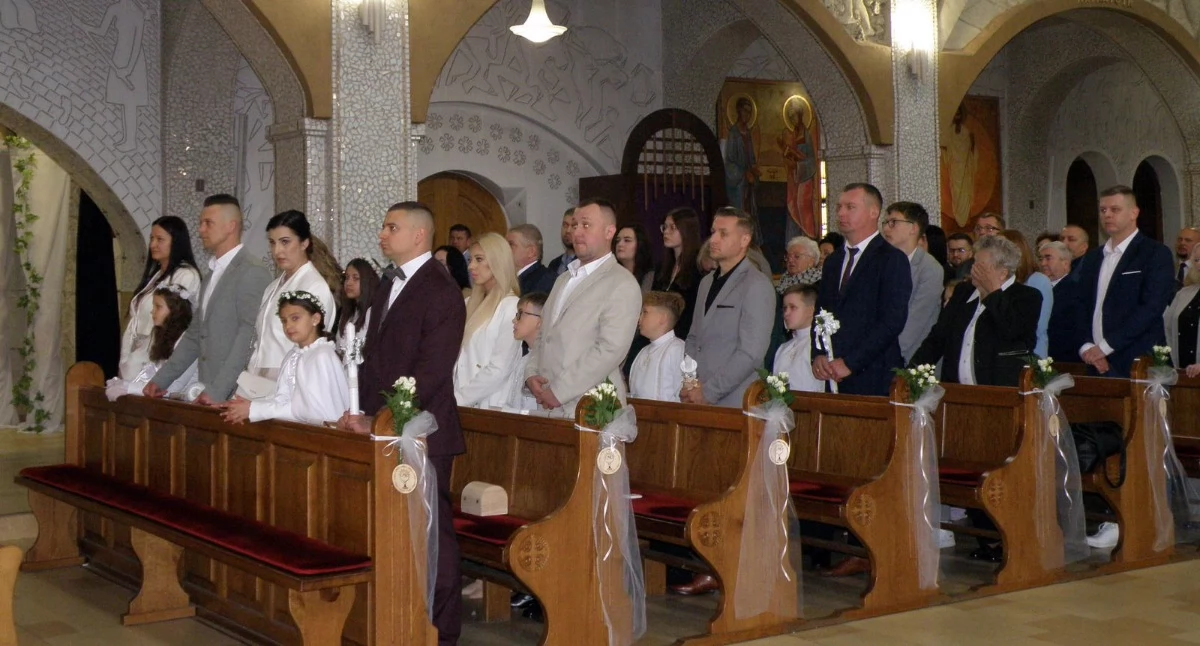 I Komunia Święta w parafii w Brzęczkowicach
