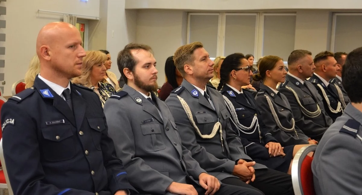 Mysłowiccy policjanci świętowali. Wręczono awanse i nagrody