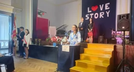 Jest pani sercem naszej szkoły - uczniowie i nauczyciele ILO pożegnali dyrektor Dorotę