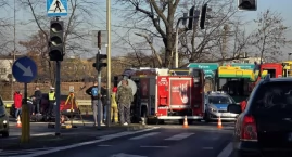 Wypadek na skrzyżowaniu Katowickiej i Chopina. Sygnalizacja nie działa od sierpnia