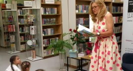 Spotkanie z „Panią Bajką” w mysłowickiej bibliotece.&hellip;