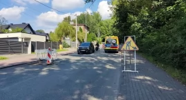 Prace na ul. Dzierżonia na Wesołej. Po chwilowych ut&hellip;