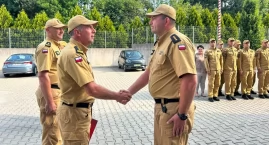 Wyróżnienie w mysłowickiej komendzie. Strażak po służbie uratował życie
