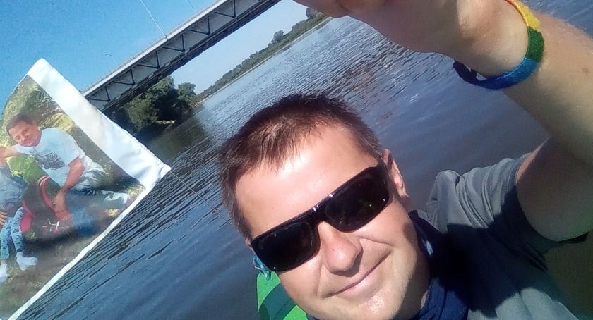 Jacek Balcerak dla Kingi chce przepłynąć Wisłę kajakiem. w Wyszogrodzie będzie około 16- 13.08.2020