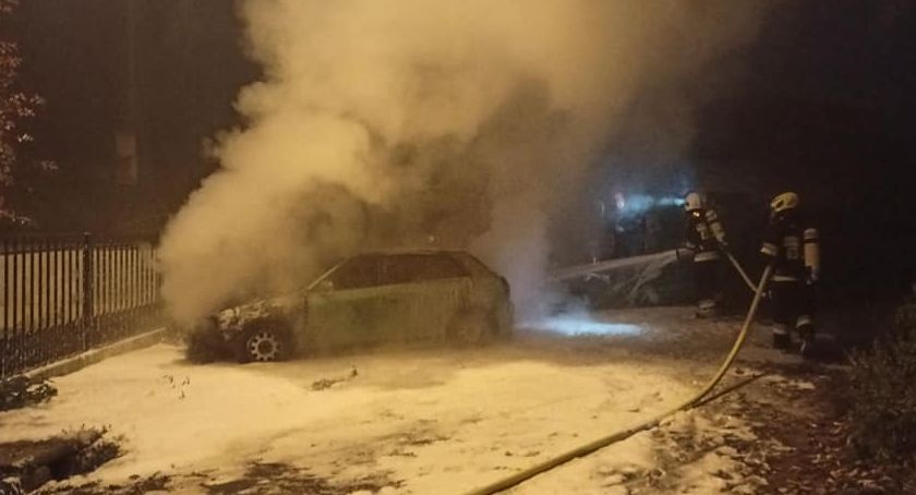 Pożar samochodu. Wyszogród 1.11.2020