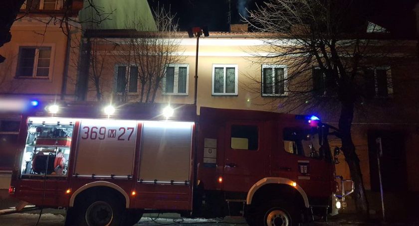 Pożar sadzy w przewodzie kominowym. Wyszogród 25.01.2021