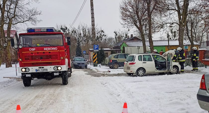 Pożar samochodu. Wyszogród 09.02.2021