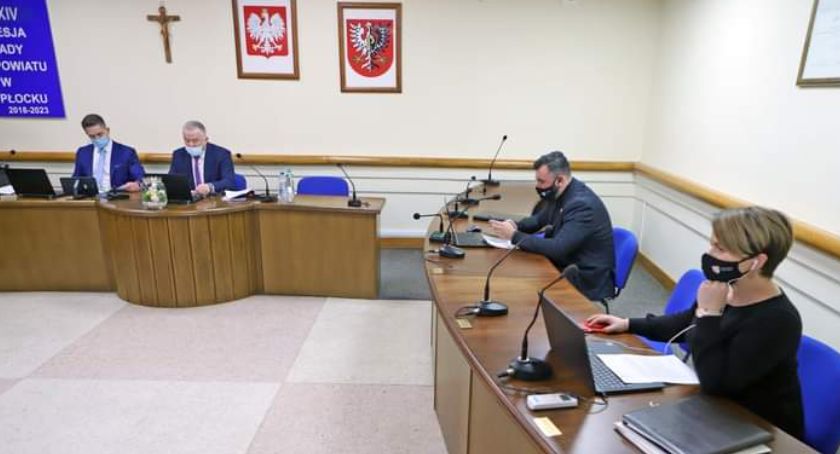 XXIV sesja Rady Powiatu w Płocku