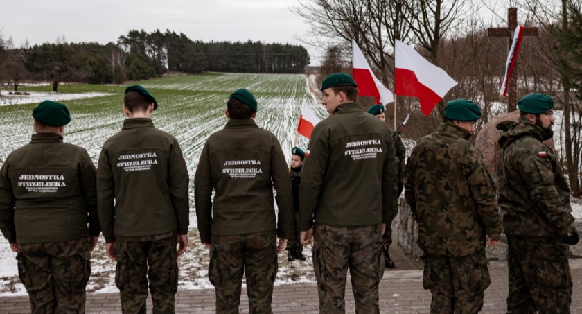 Upamiętnienie Powstańców styczniowych w Kobylnikach
