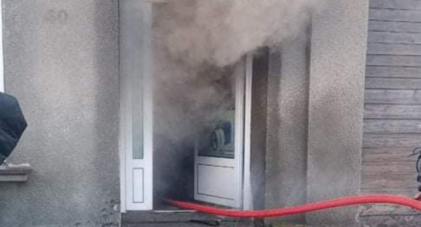 Pożar w sklepie Wyszogród ul.Rebowska (28.02.2022)