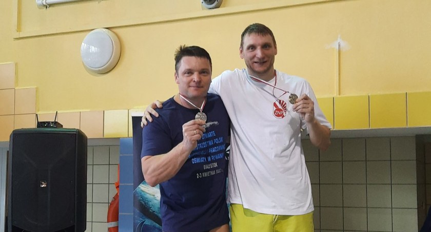  IV Mistrzostwach Polski Nauczycieli i Pracowników Oświaty w Pływaniu.