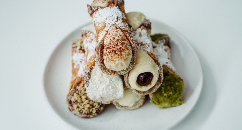 Proste cannoli z kremem ricotta