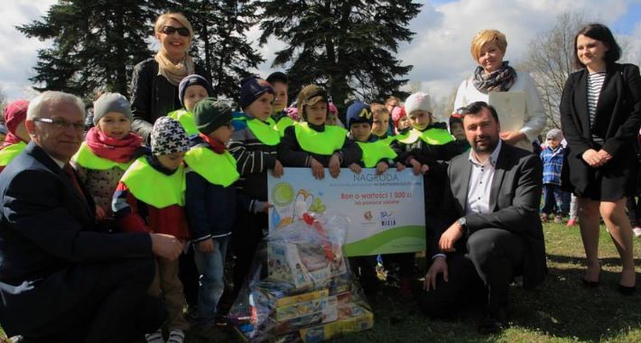 Przedszkole z Małej Wsi zwyciężcą konkursu „Na najładniejszą pisankę” 
